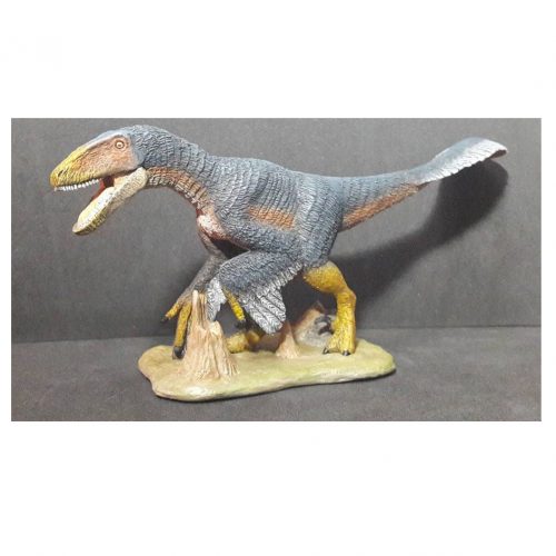 Paleo-Creatures Dakotaraptor dinosaur model