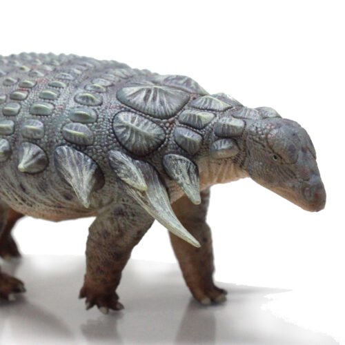 Close-up view of Edmontonia figure.